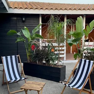 https://waveshousetarifa.es-andalucia.com